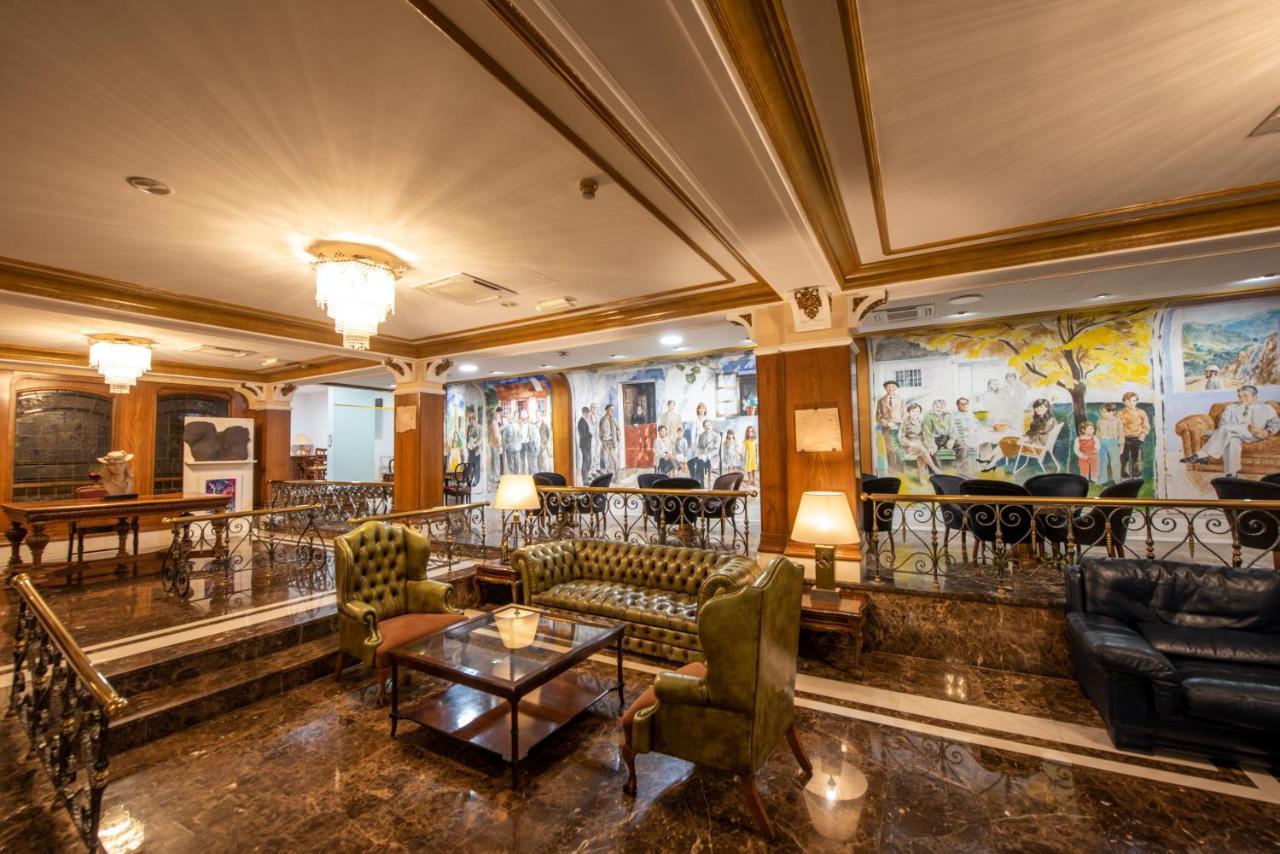 Eurostars Araguaney Hotel Santiago de Compostela Luaran gambar Lobby